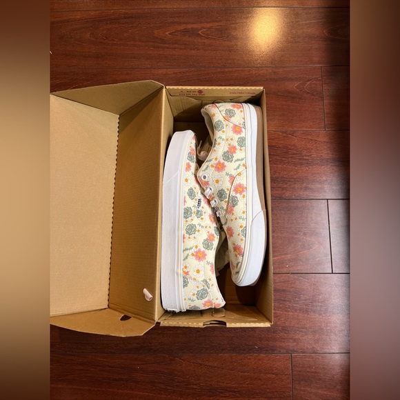 Vans Doheny Desert Floral Marshmallow Womans 10 Tan Sneaker Low Top New In Box - Picture 2 of 16